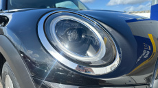 MINI Hatchback 1.5 Cooper Classic 3dr Petrol Hatchback